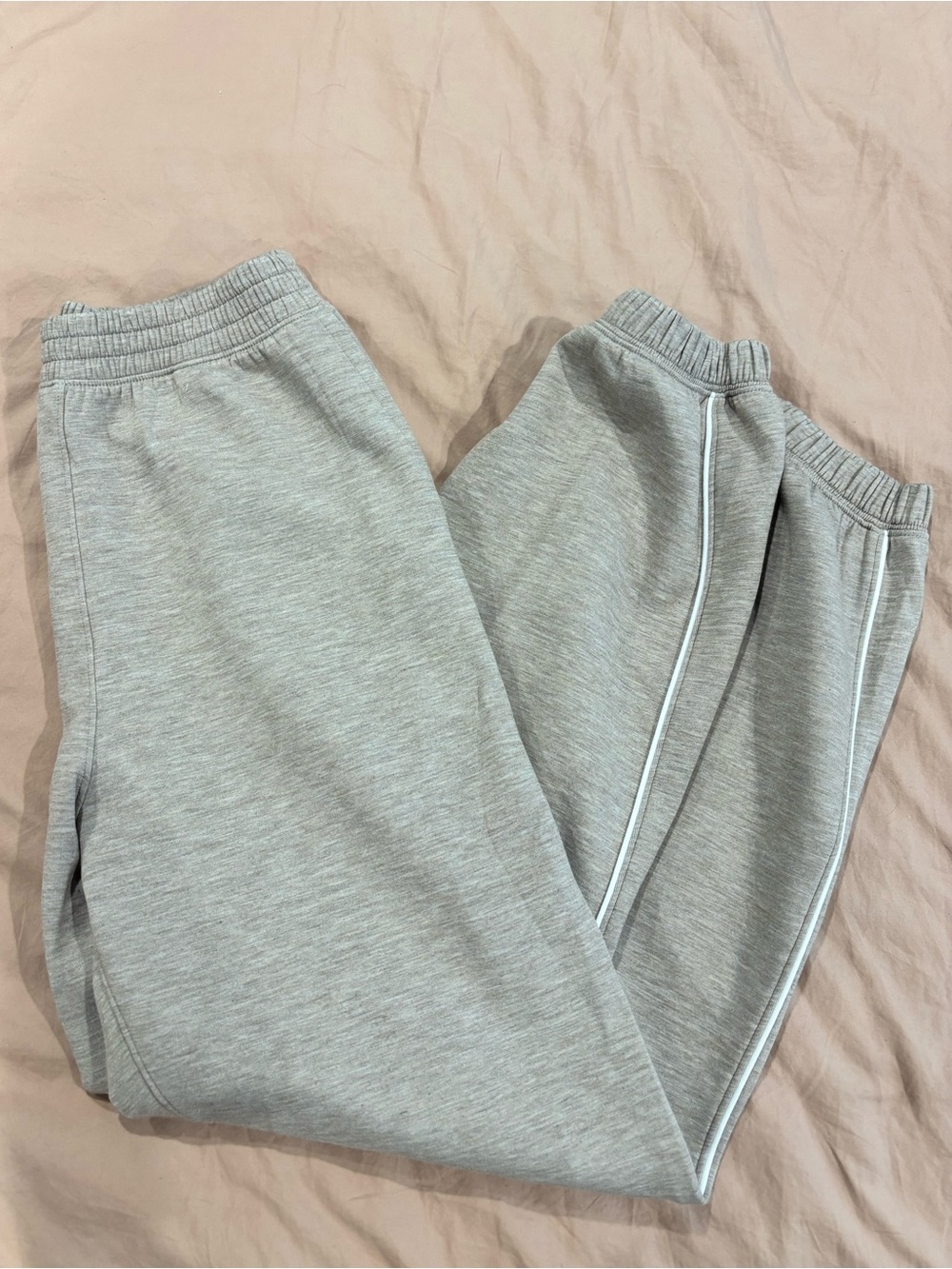 Abercrombie YPB neoKNIT jogger sweatpants